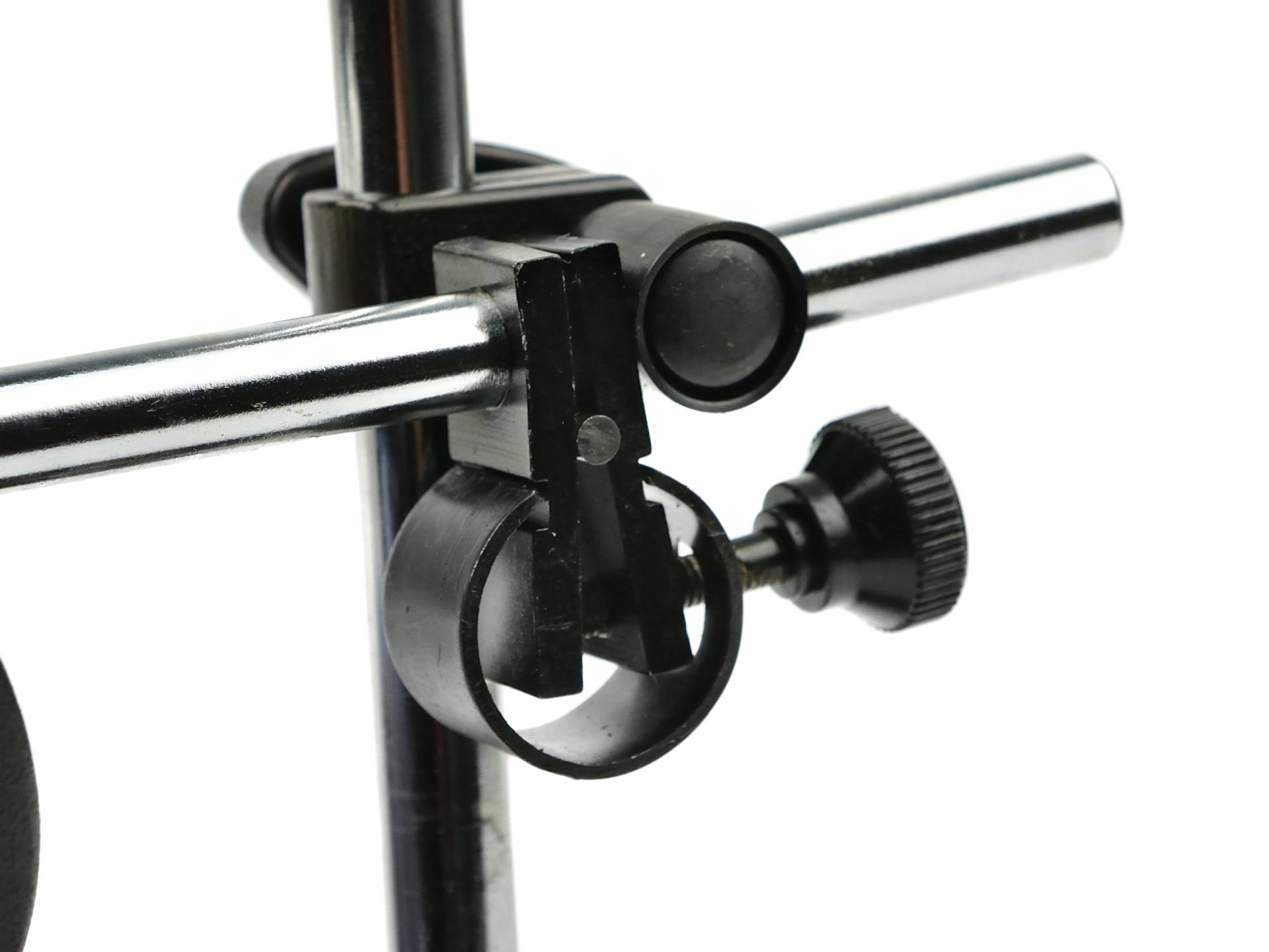 Hodinový senzor 10/0,01 mm na magnetickém stojanu (kufr) – Geko 6