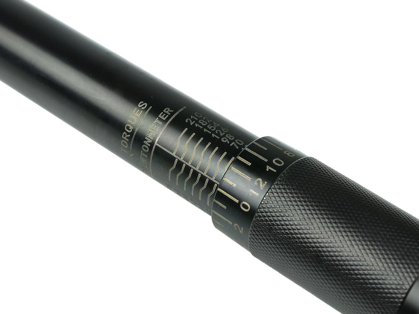 Momentový klíč 1/2" 28-210 Nm + hliníkové nástavce 3 ks Black HD – Geko 7