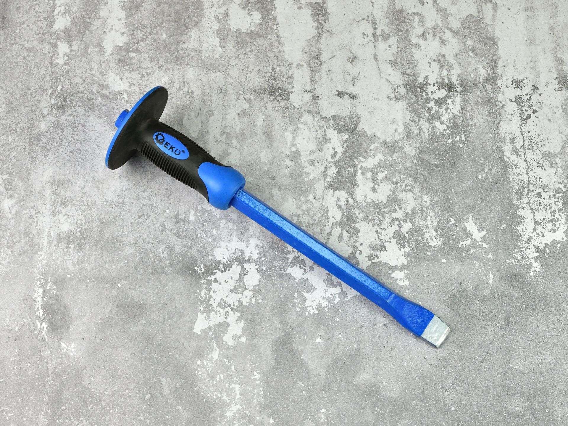 Zednické sekáče s krytem 350x18mm – Geko 4