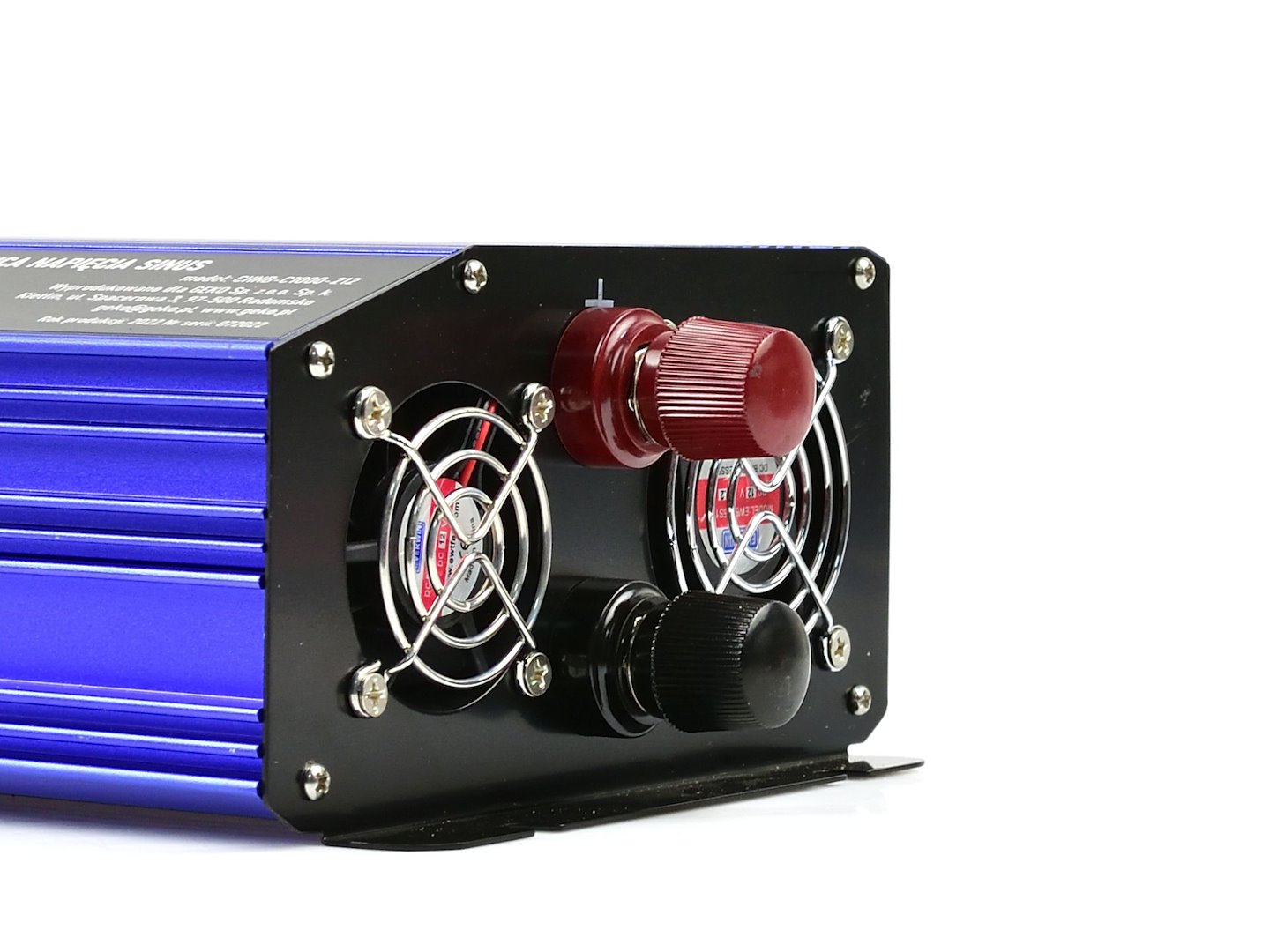 Napěťový měnič SINUS 24V/230V 1000/2000W (4) 5