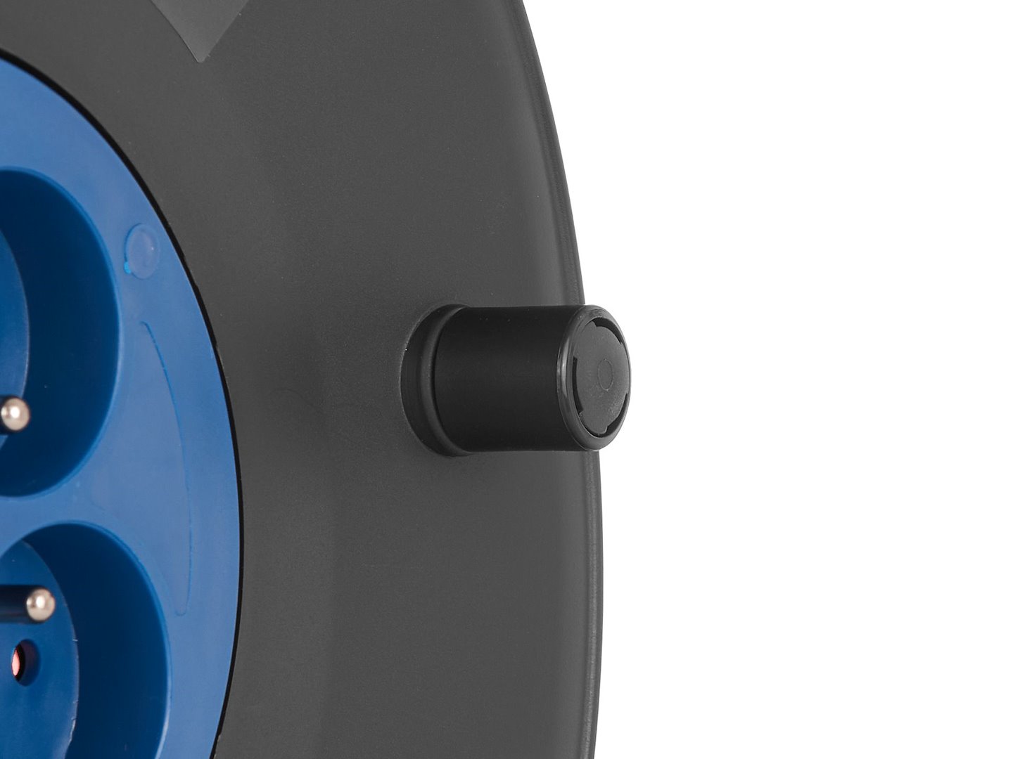 Elektrická prodlužovací šňůra s navijákem 3x1,5 mm2, 30 m (1) 4