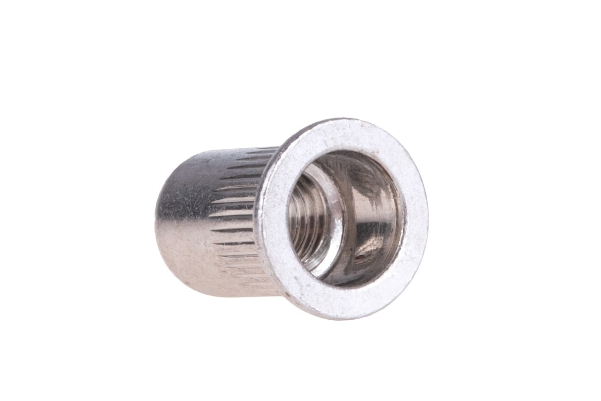 Sada hliníkových nýtovacích matic M8 1,0–3,5 mm, 50 ks – Geko 4