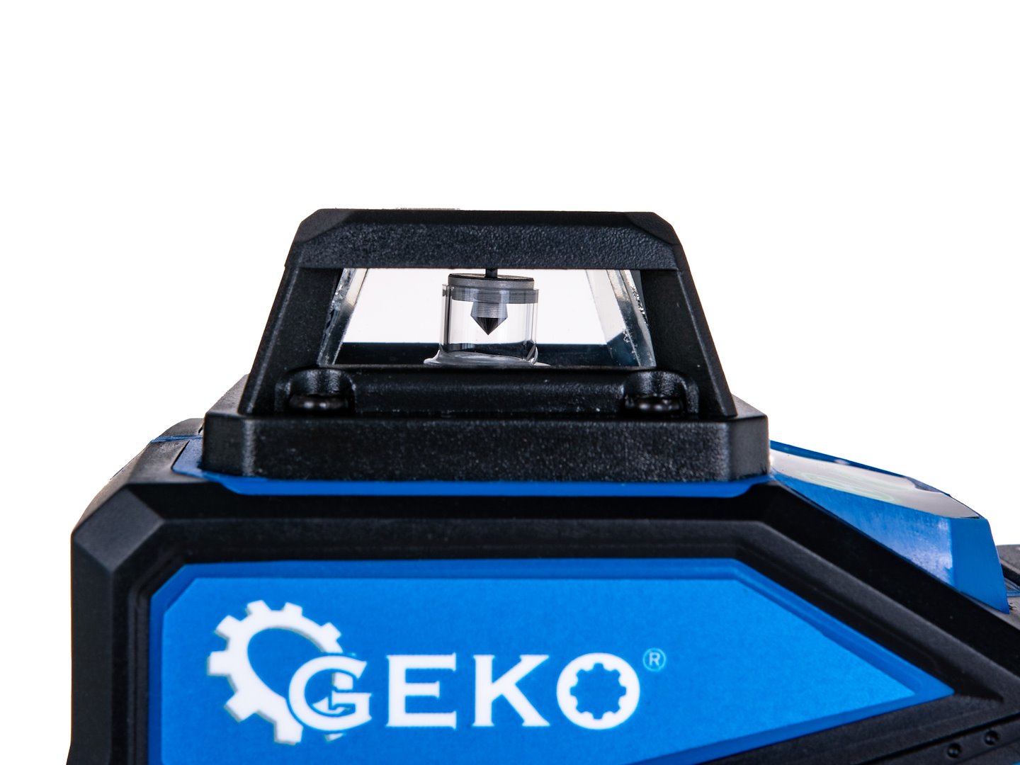 Křížový laser 360° 4D + 2xAKU + kufřík + příslušenství (4) 7