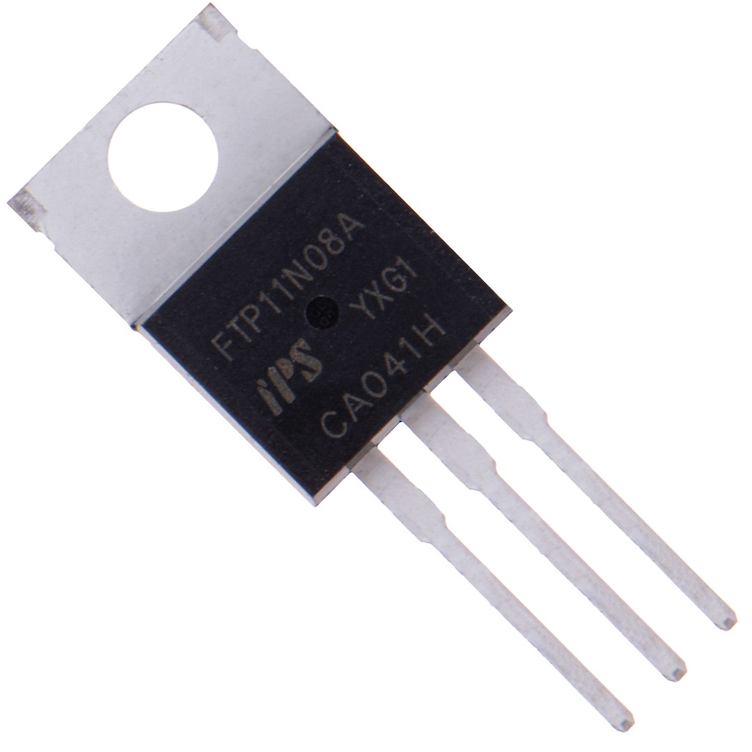 Tranzistor pro měnič napětí 24 V/230 V 500/1000 W – pohled na součást