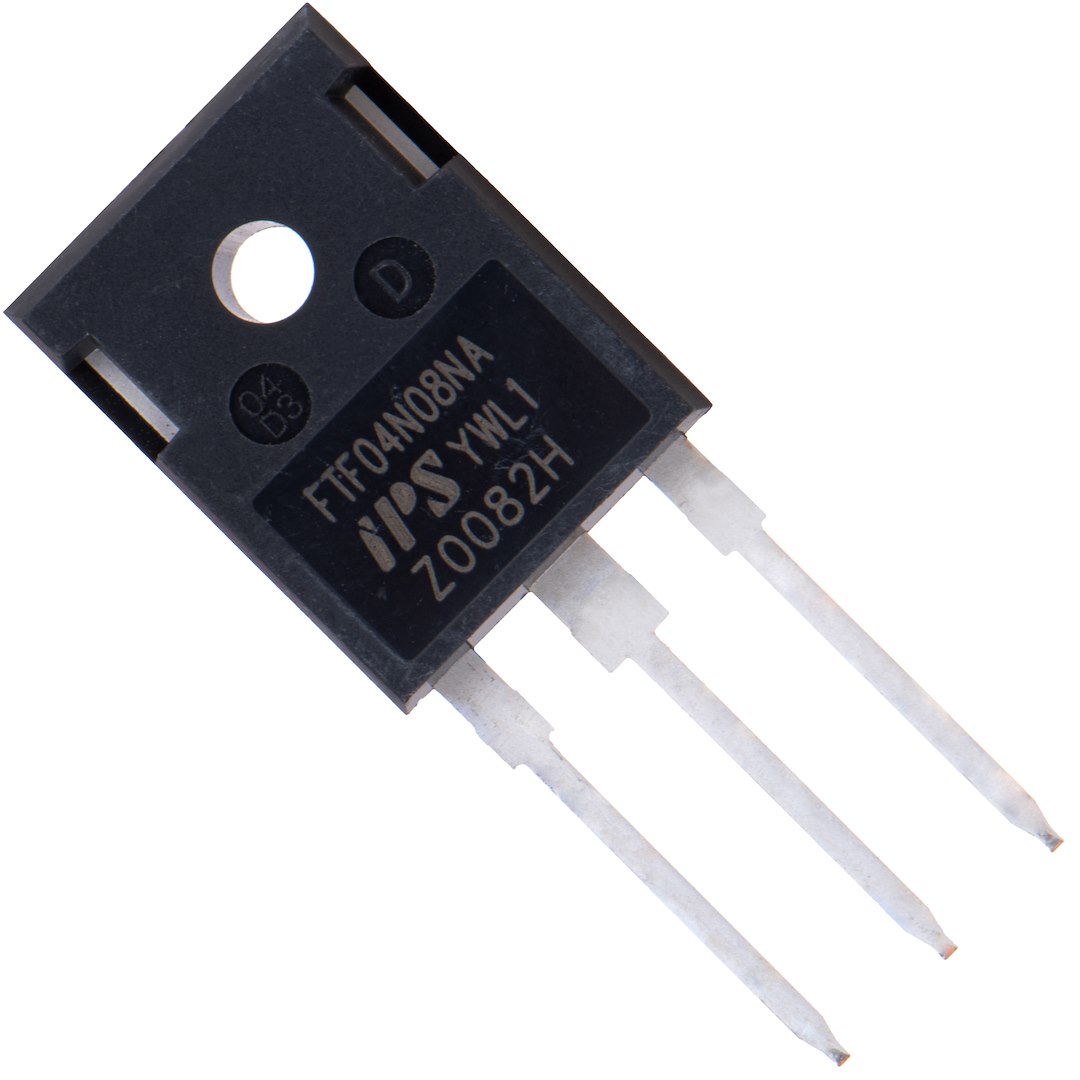 Tranzistor pro měnič napětí SINUS 12V/230V 1000/2000W – pohled na součástku