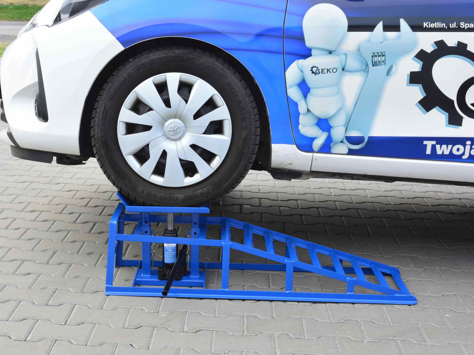 Ramp - ramp with 2T lift (1/2) 6