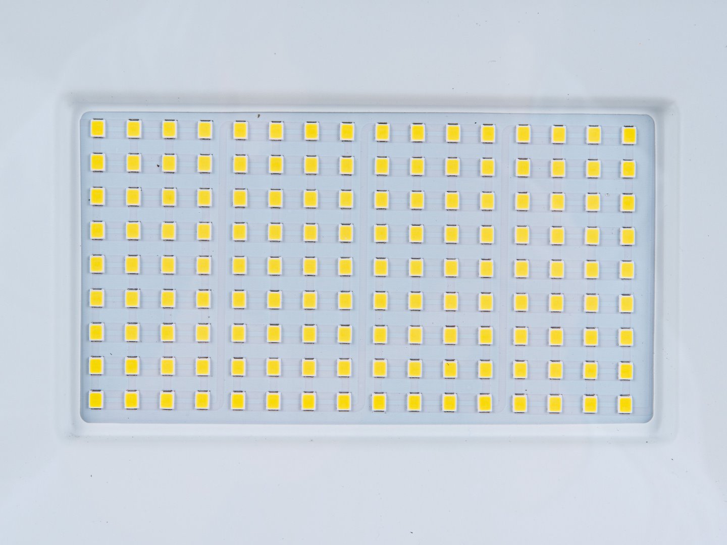 LED reflektor GEKO 100W se stavebním stativem 4500K – profesionální osvětlení pro dílny a stavby 8