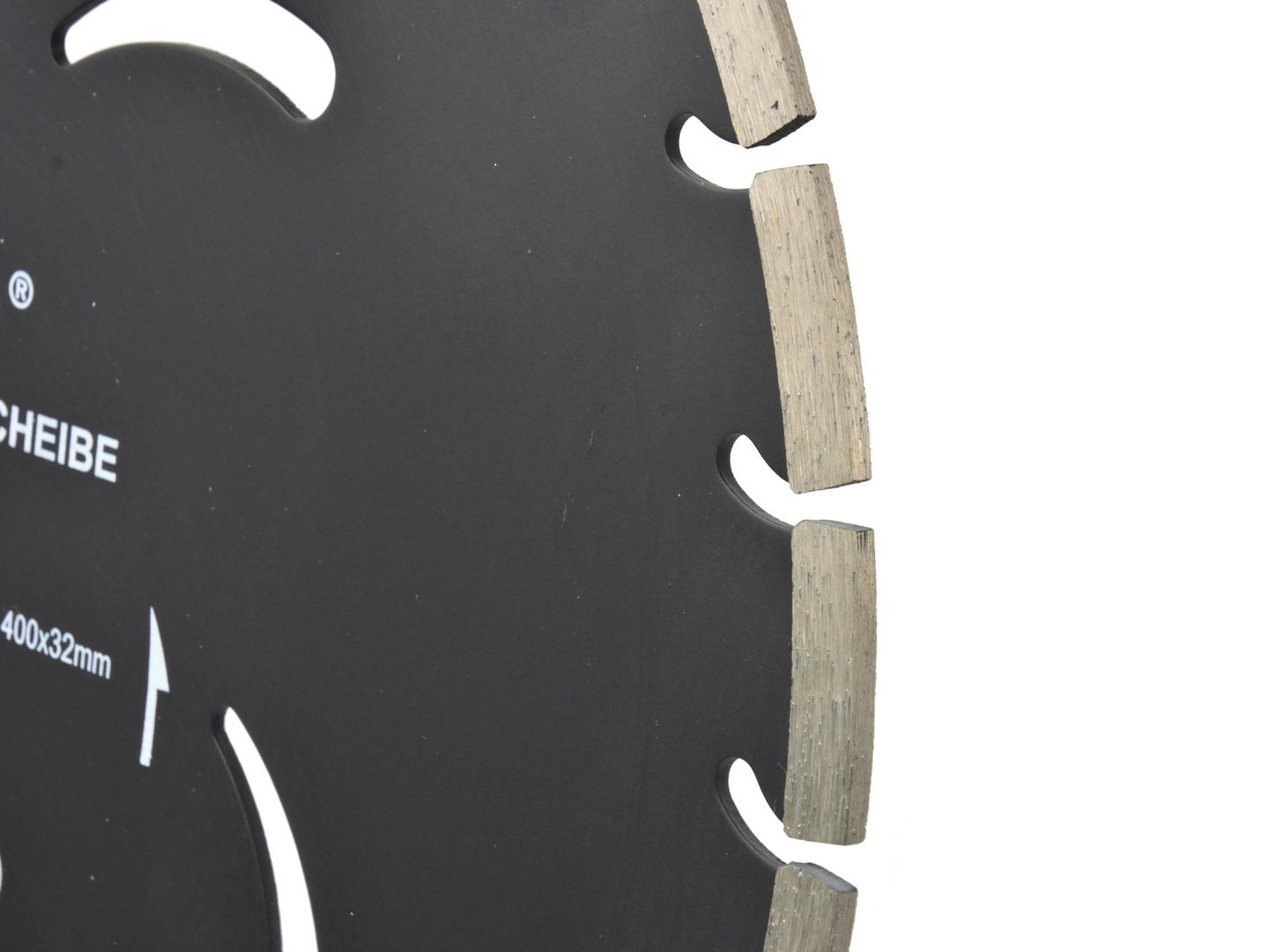 Diamantový kotouč černý 400x10x32mm Geko – detail středového otvoru
