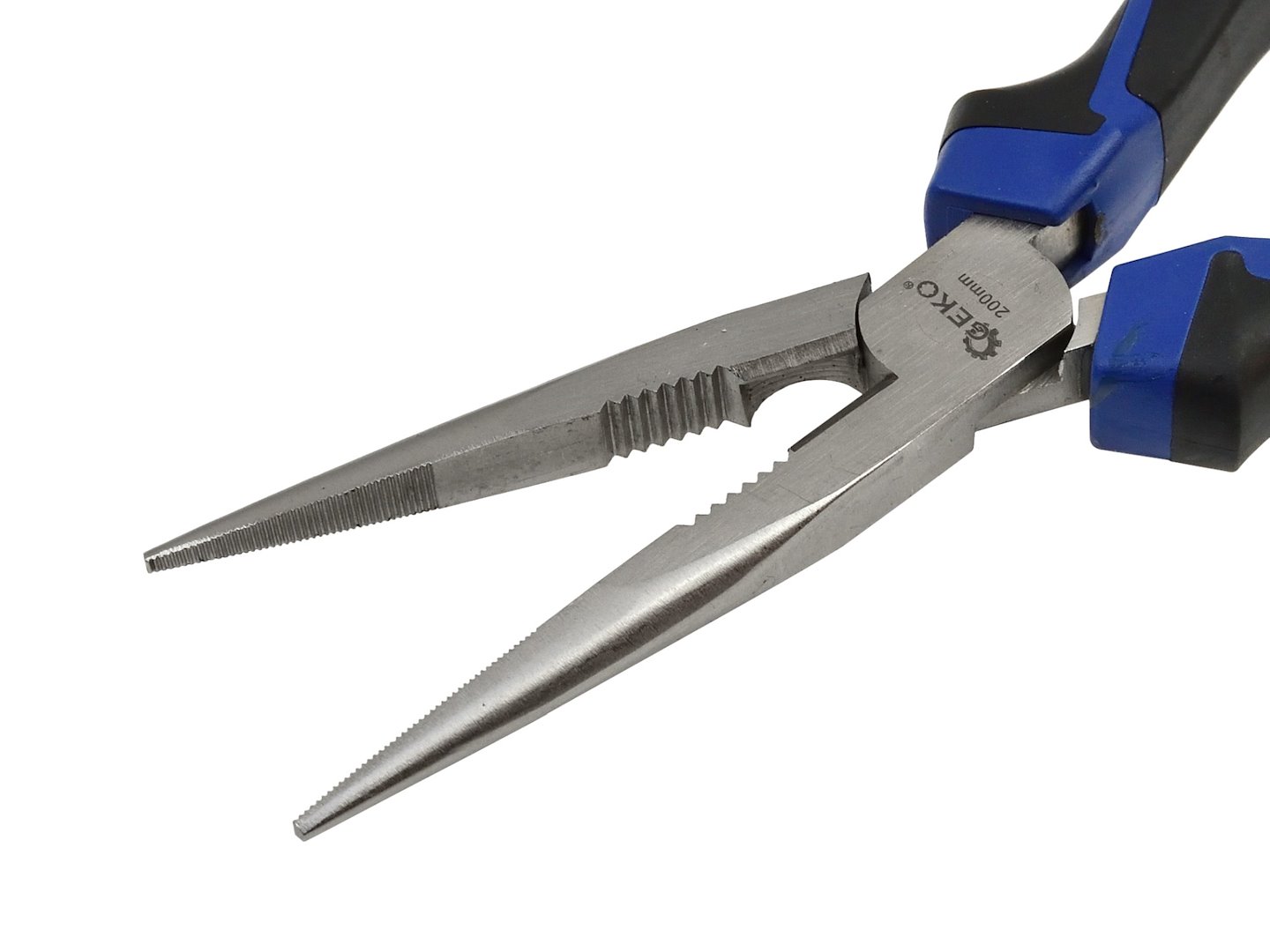 Prodloužené rovné kleště 200 mm PREMIUM – detail čelistí
