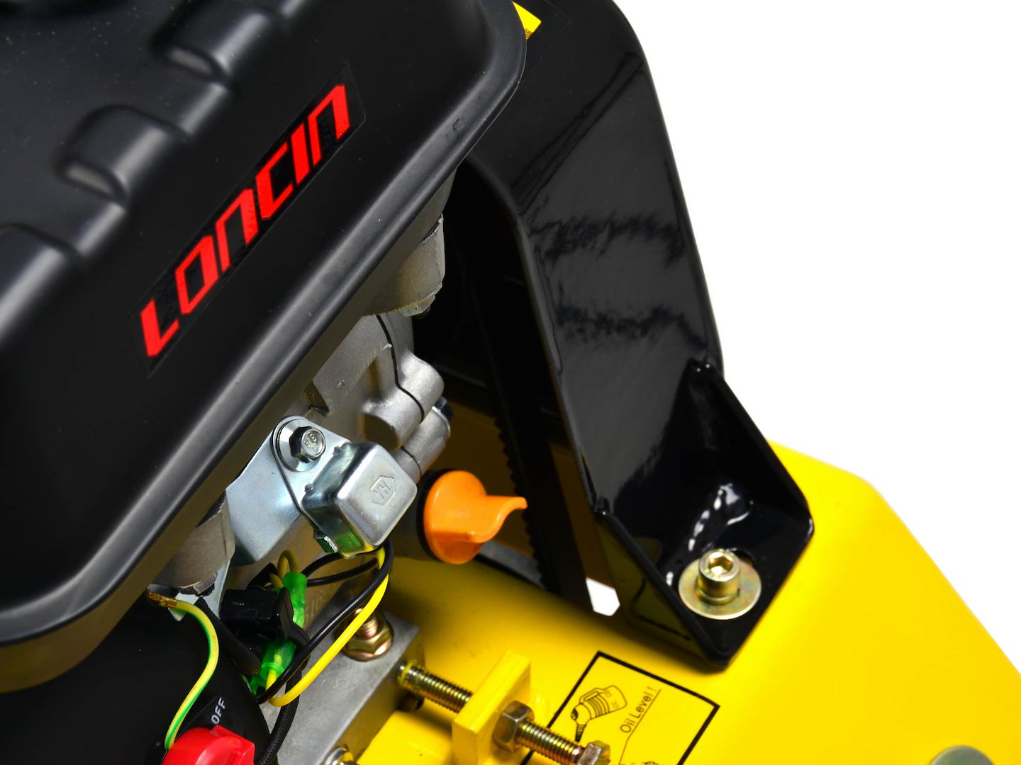 Vibrační deska Geko CNP90 – detail motoru Loncin