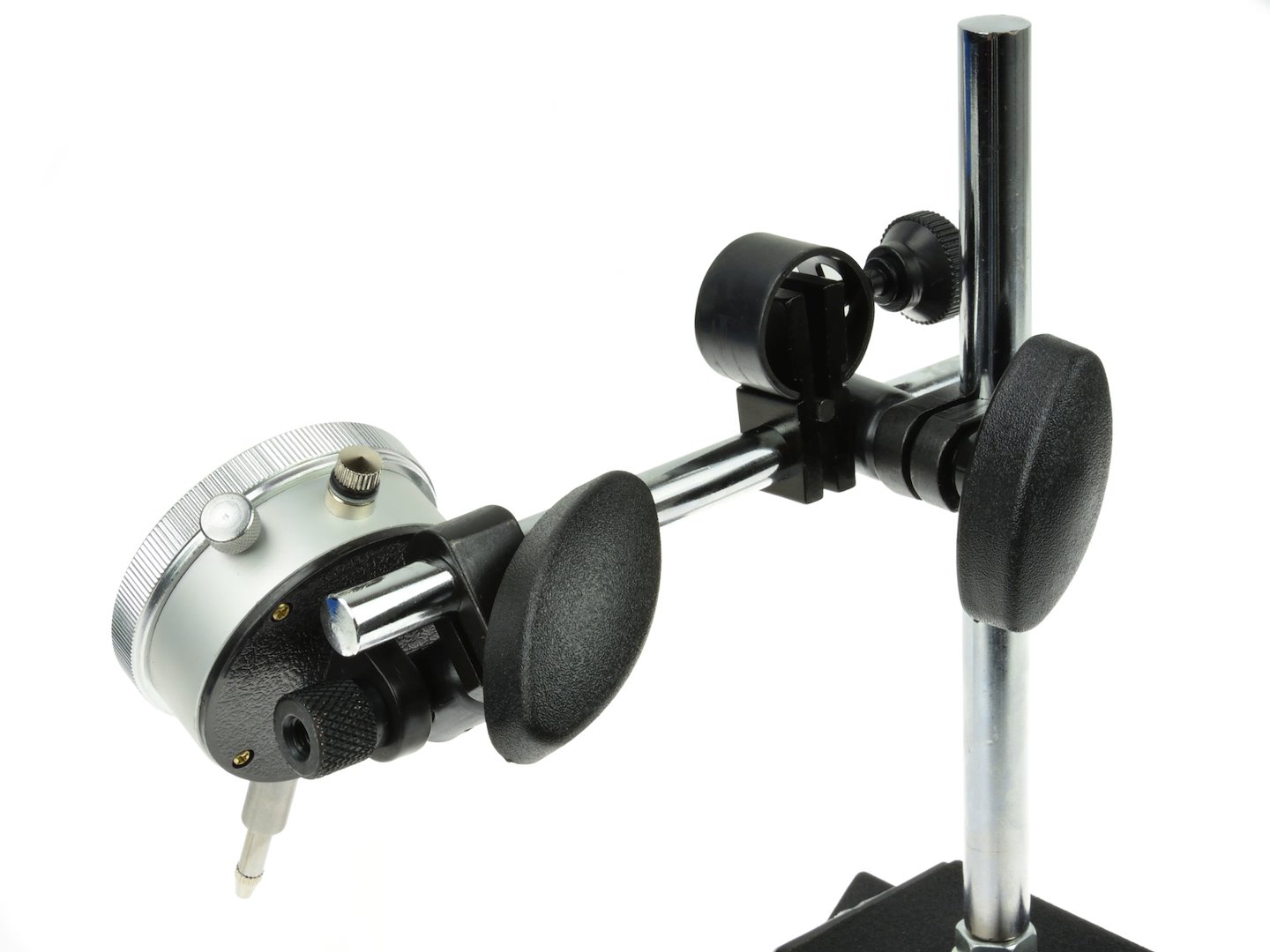 Hodinový senzor 10/0,01 mm na magnetickém stojanu – Geko 6
