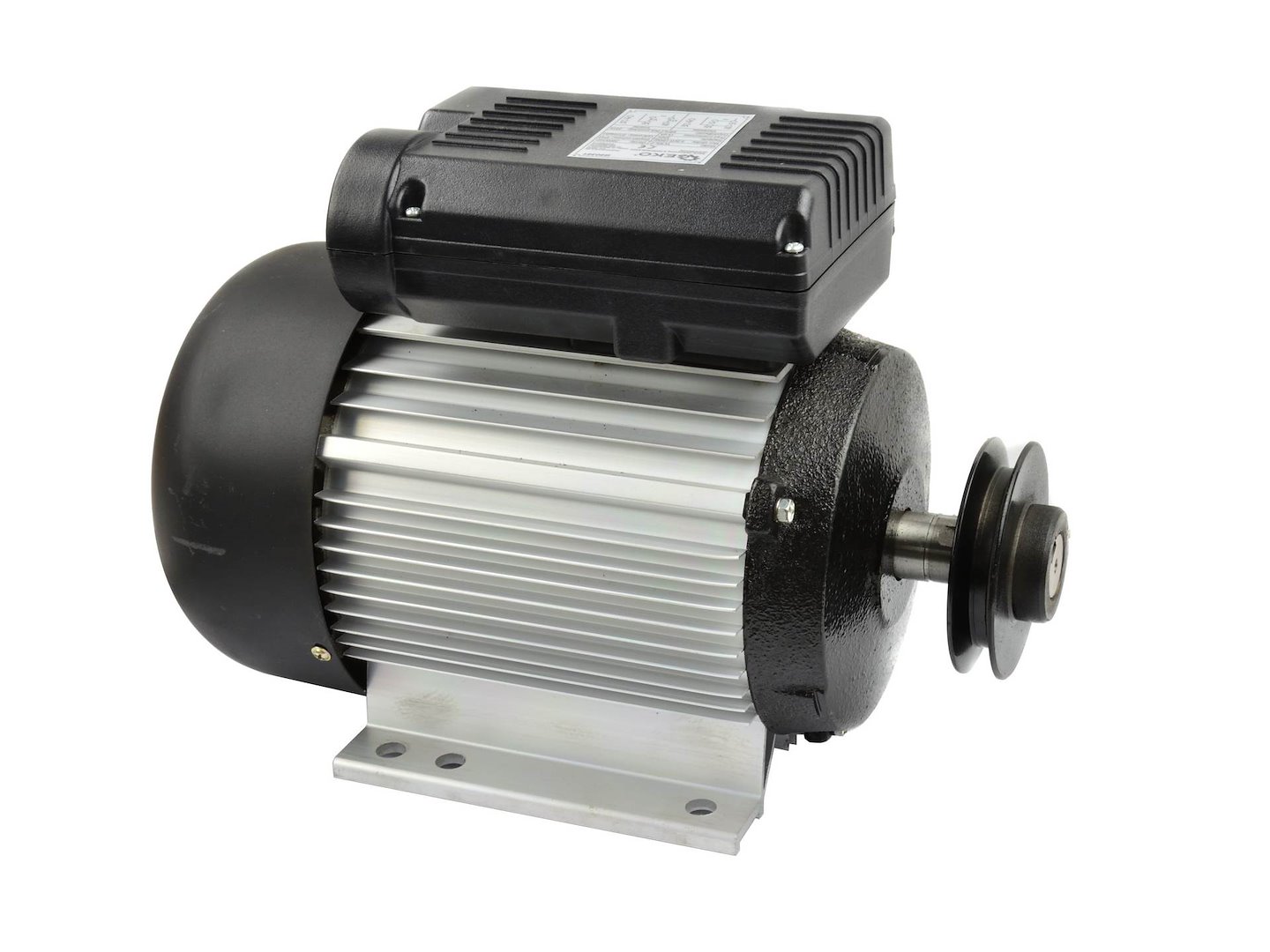 Elektromotor Geko 1,5 kW – detail konstrukce a štítek
