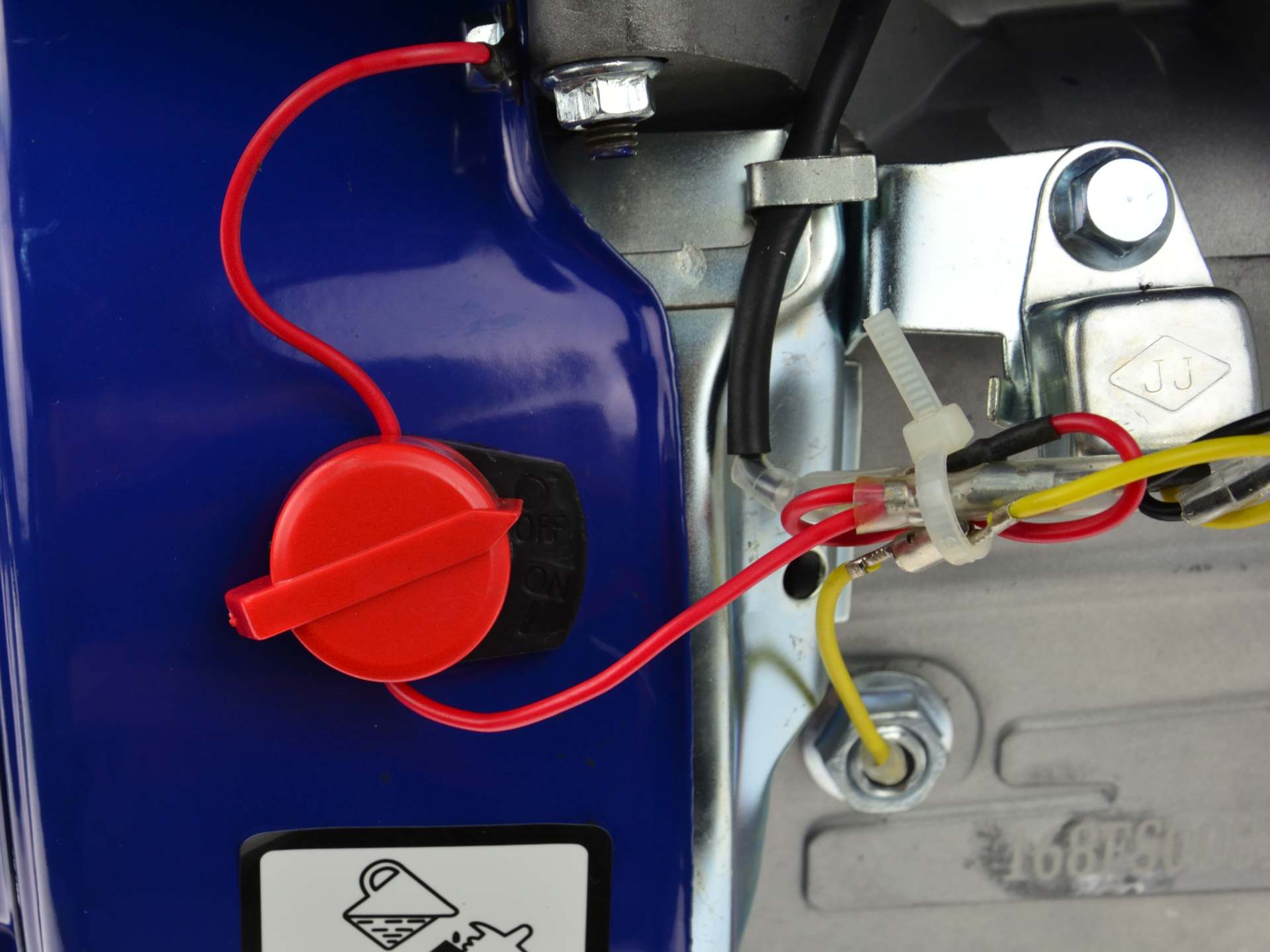 Zápalný motor 6,5 HP se snímačem oleje – Geko G80252 8