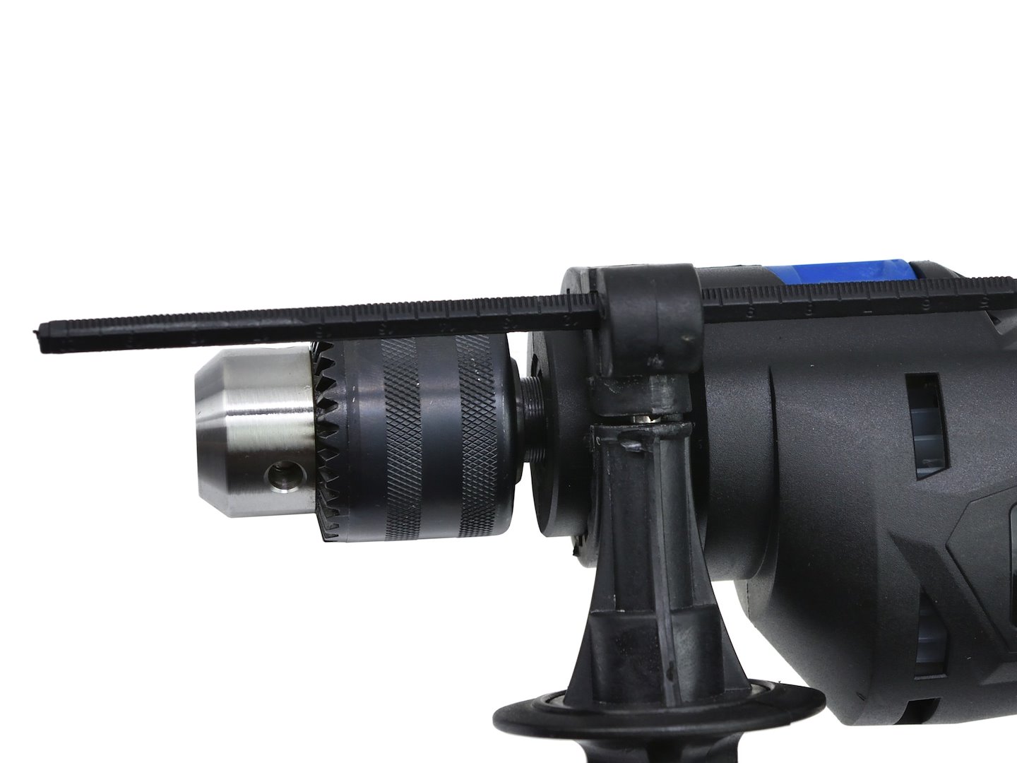 Příklepová vrtačka Geko X-Comfort 810W – vrtání do zdiva