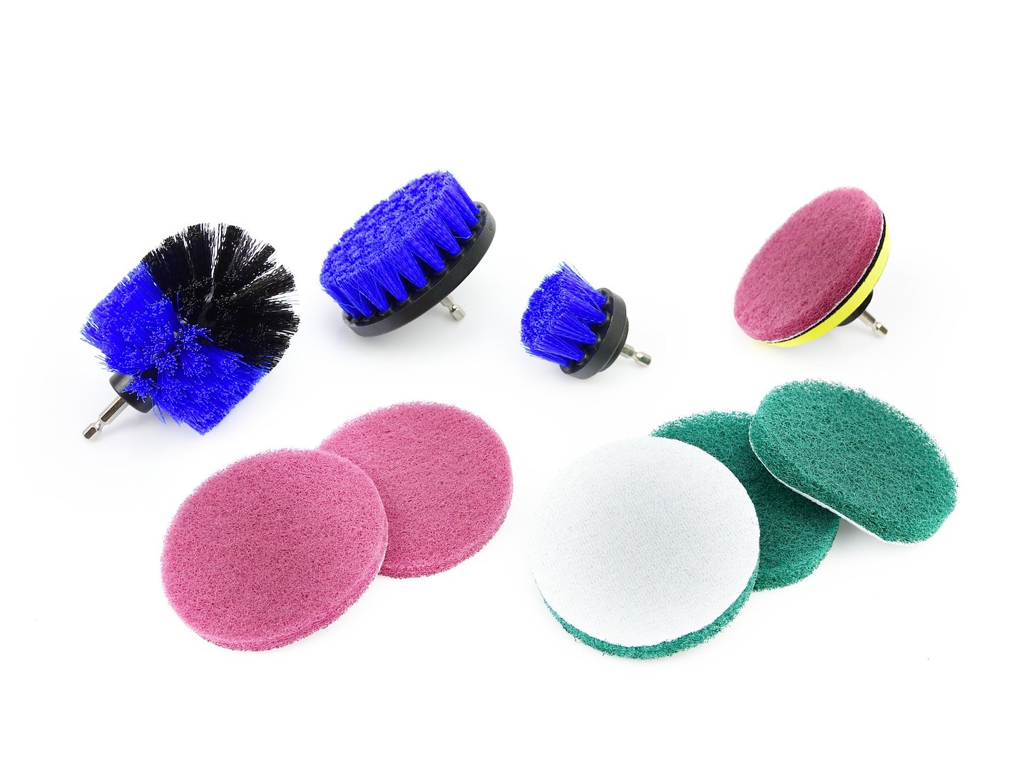 Čisticí kartáče na šroubovák Geko G00881 – detail stopky 1/4 HEX a kartáčů
