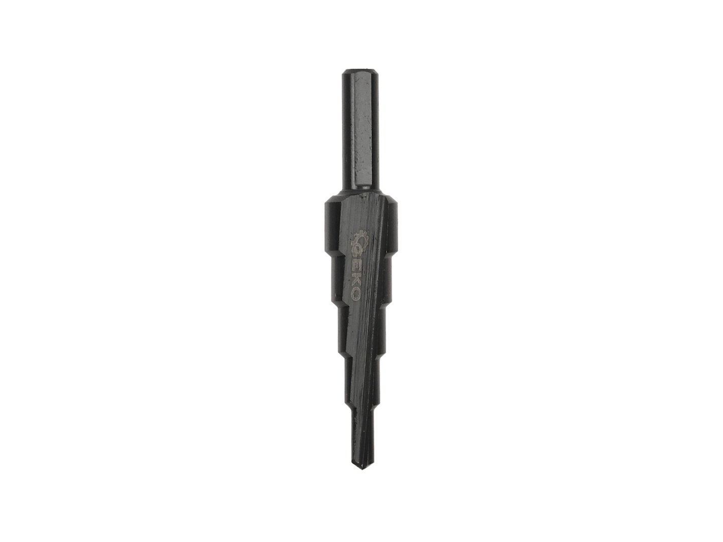 HSS TiAlN stupňové vrtáky 4–12 mm – detail povlaku TiAlN a stupňovitého profilu